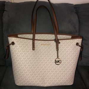 Michael Kors Jet Set Large Travel Bag
